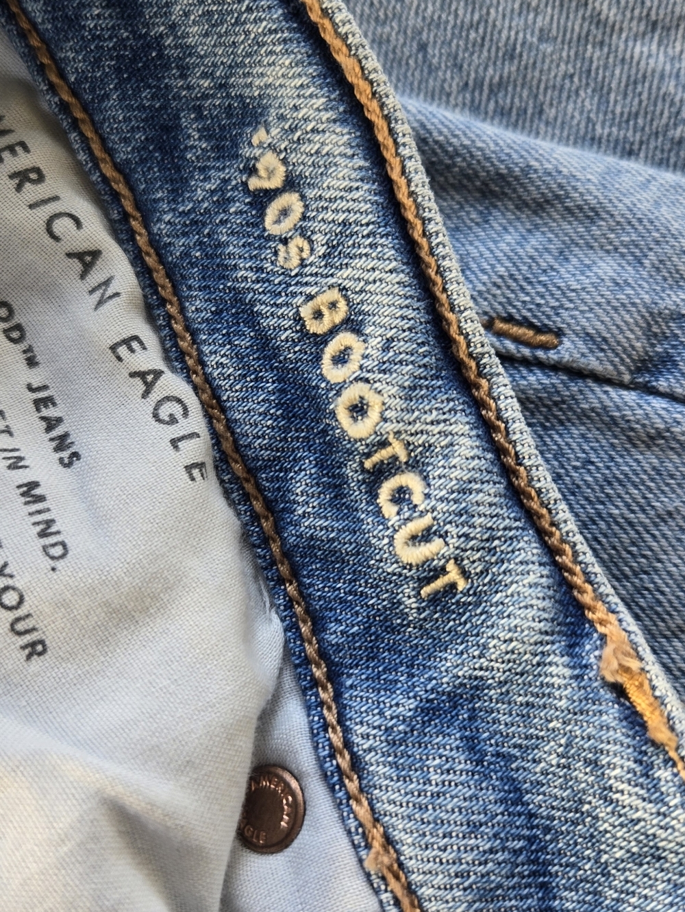American Eagle 90's Bootcut Light Blue Distressed High-Rise Women's Jeans - Picture 8 of 9